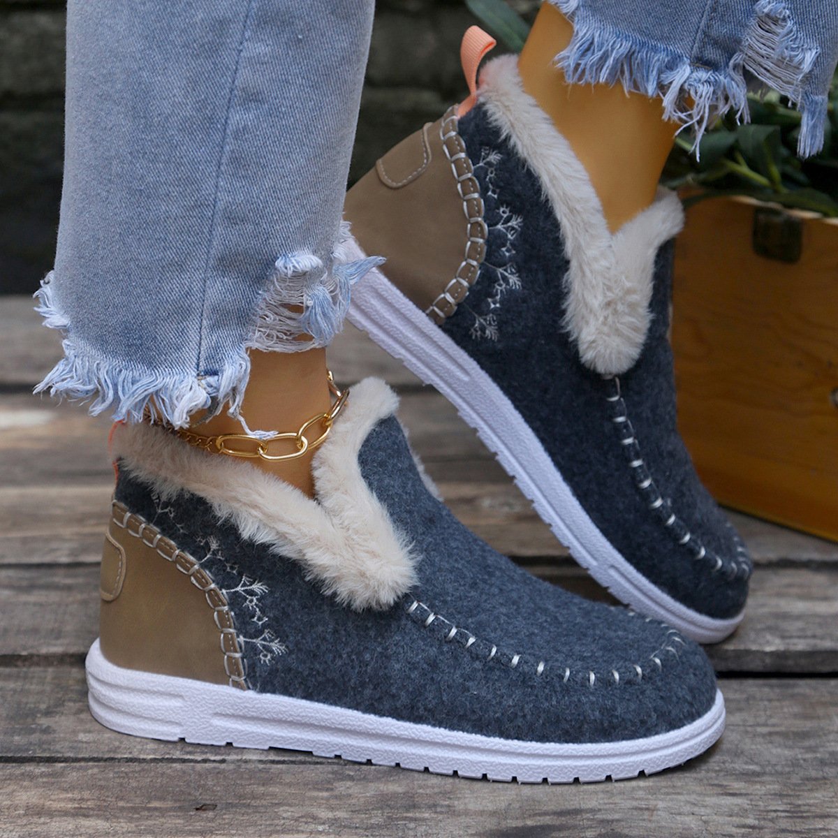 Rembourré de Coton Bottes Simple Plain Hiver Domestique Bottes de Neige Talon Bas Bout Rond PU à Enfiler pour Femmes