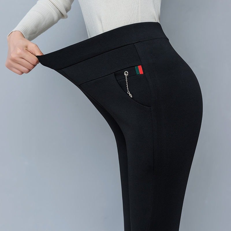 Pantalons De Yoga Décontracté Plain Toutes Les Saisons Polyester Serré Taille Moyenne Pantalon à la cheville Régulier Pantalon cigarette pour Femmes